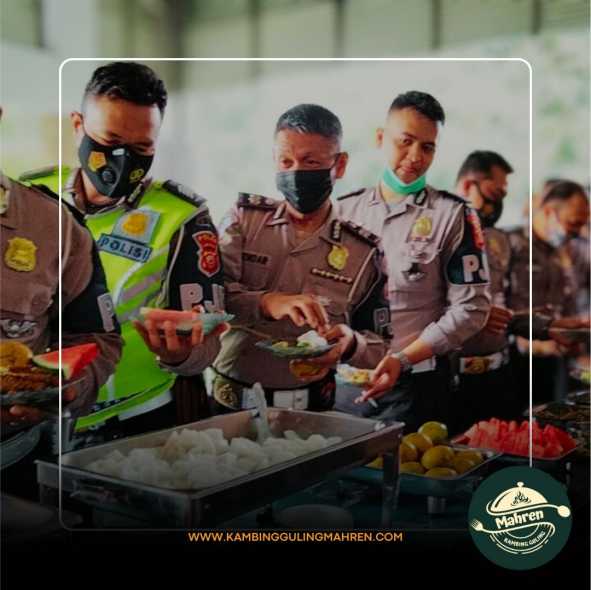 kambing guling garut